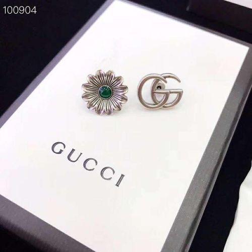 New Hot Sale Flower Letter Asymmetric Earrings Simple Fashion Luxury Designer Jewelry Women Earrings
