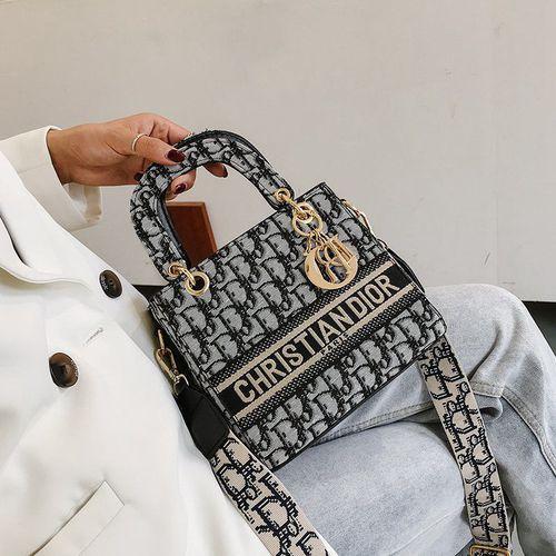 Women Small Square Bag Wild Casual Messenger Crossbody Handbag Ladies Female Fashion Shoulder