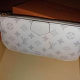 Master Craftsma Version White Three Piece Single Shoulder Bag Messenger Bag Hand Bag Mobile Phone