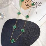 Van Cleef & Arpels  Letter Necklace Star Women's Simple Necklace Jewelry