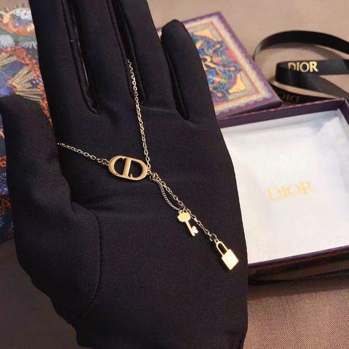 Letter Classic Retro Gold Metal Necklace Bracelets Fashion Necklace Jewelry Necklace