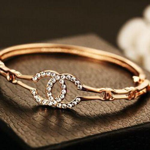 New Classic Double C Creative Geometric Diamond Bracelet Fashion Wild Bracelet Elegant High