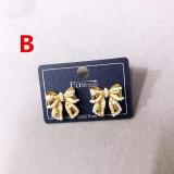 Butterfly Combined With Golden Pearls  Women Fashion Earrings