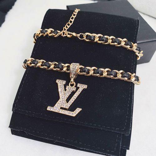 Letter Inlaid Rhinestone Necklace Fashion Trend Vintage Sweater Chain Wild Necklace