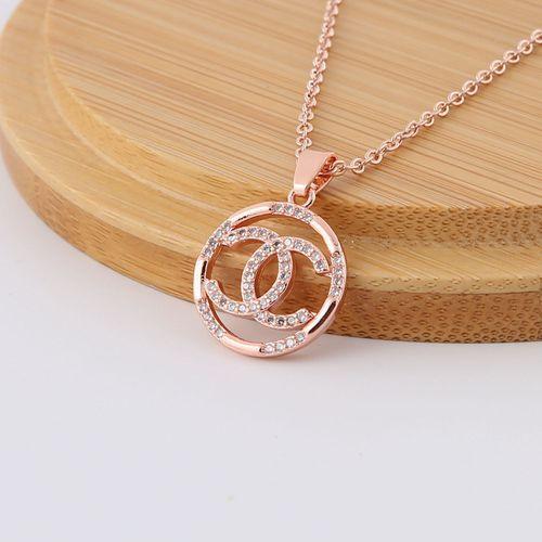 New Alphabet Necklace Female Pendant Necklace Simple Accessories