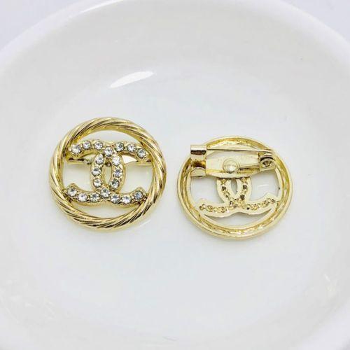 Brooch Letter Alloy Temperament Pin