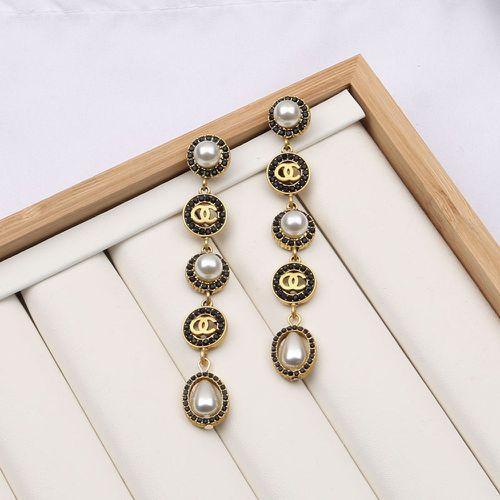 Trend Exaggerated Diamond Pearl Earrings Geometric Round Long Small Fragrance Earrings