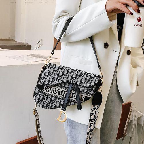 Fashion Women Saddle Bag Shoulder Bags Crossbody Messenger Bag Handbags Designer Christmas Gift