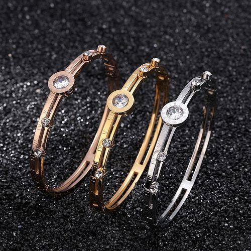 Roman Numerals Diamond Bracelet Titanium Steel For Women Gift