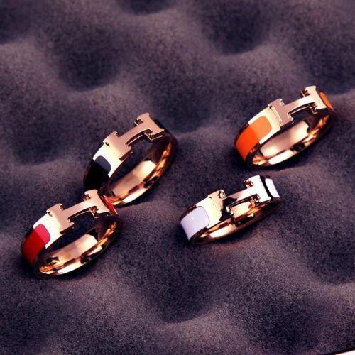 Becky Massey Women's Fashion Classic Hermes Titanium Steel Rings