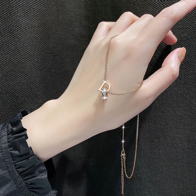 Unfading Creative Letter Titanium Steel Necklace Clavicle Chain Simple Neck Necklace With