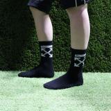 2PAIRS White Unisex Long Socks Casual Cotton Socks Black White