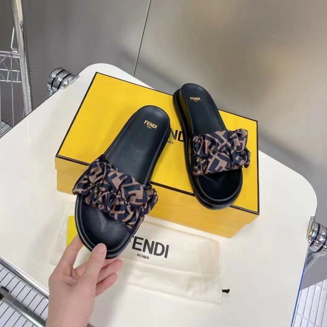 Fashion women's shoes