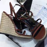 Ladies fashion shoes