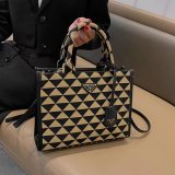 Fashion ladies single shoulder bag