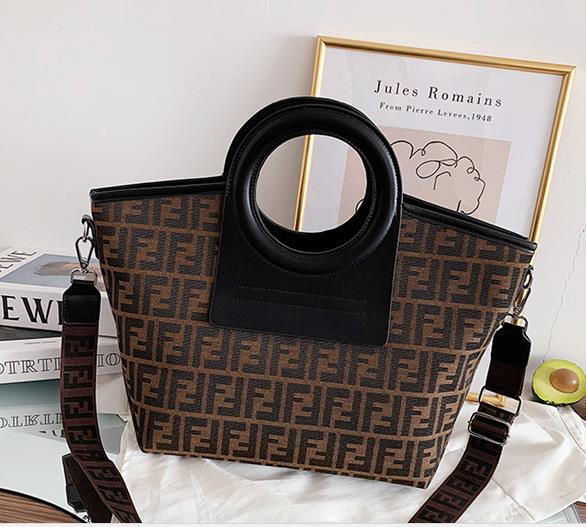 Ladies' fashion handbag single shoulder bag