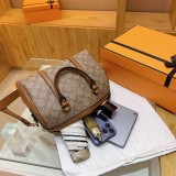 Ladies' handbags,Travel bag