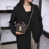 Copy Ladies' handbags, convergent package