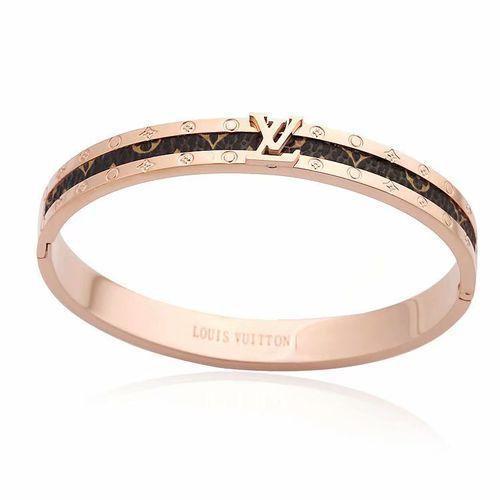 New Designer Bracelet For Women Ladies Titanium Steel Fashion Bracelet With 3 Colors Luxury