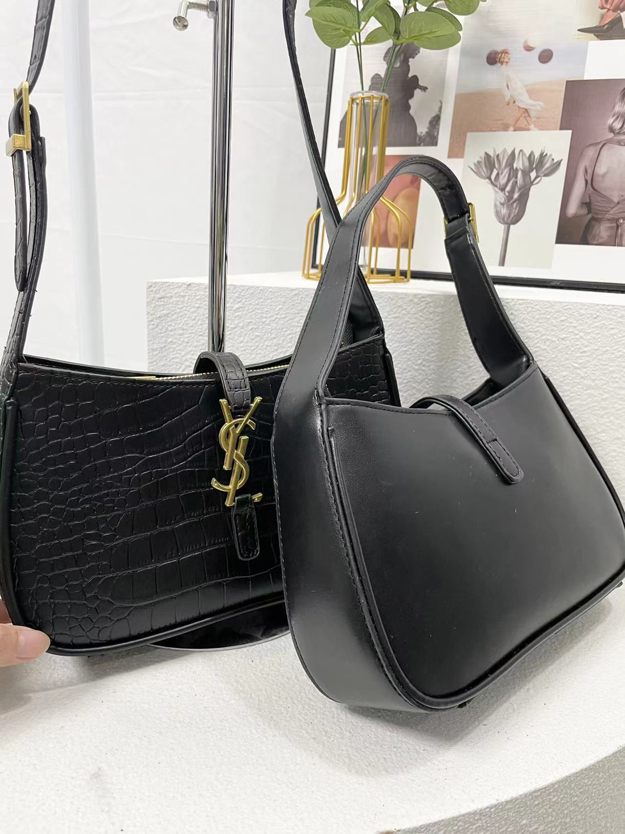 Ladies' fashion handbag single shoulder bag Two kinds of pattern