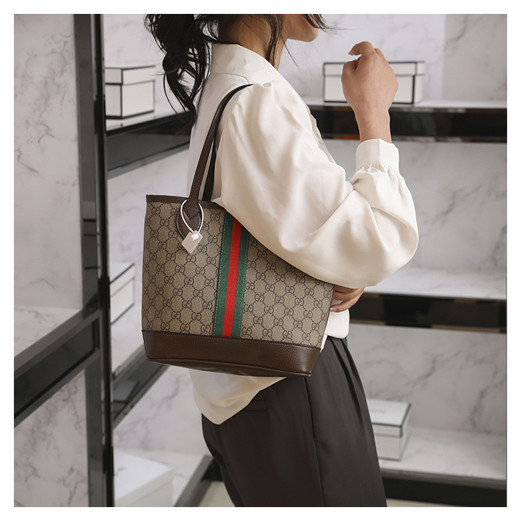 Ladies' fashion handbag single shoulder bag