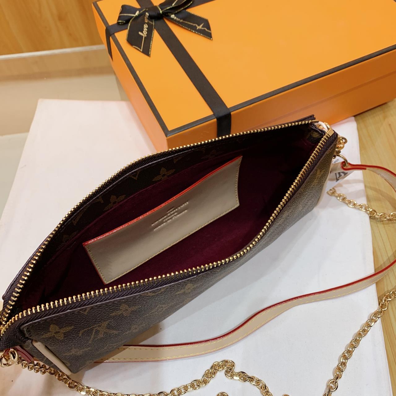 Ladies' fashion handbag single shoulder bag