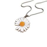 Fashionistas in the Daisy chain sunflower chrysanthemum tide net long sweater chain pendant pendant men and women