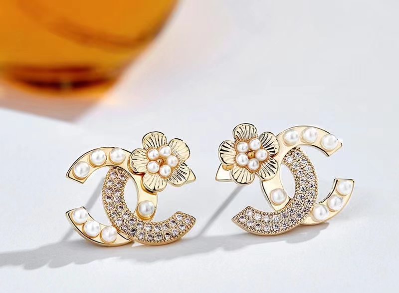 Double C earrings fashion jewellery