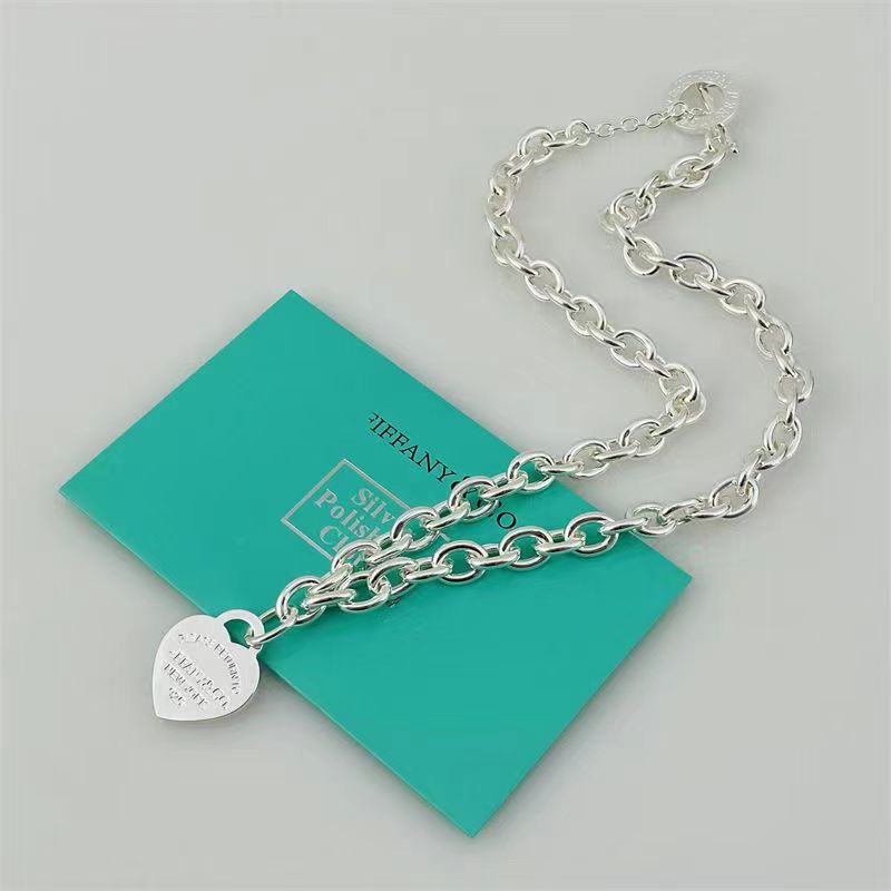 Heart-shaped enamel heart bracelet and necklaces