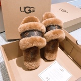 Wool slippers （High quality and have a shoe box）