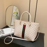 Fashion ladies single shoulder bag