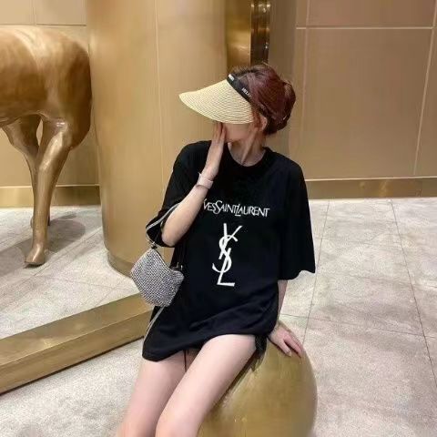 Cotton embroidered shirt, T-shirt, women's doubles C han edition men and women lovers easing trend joker short sleeves