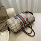 Fashion travel package