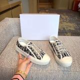 Fashion ladies shoes