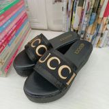 Fashion ladies sandals