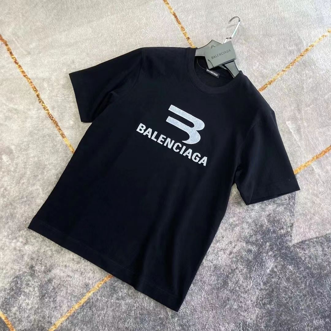 New fashion for men and women T-shirt