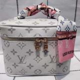 Hardshell New Women Nice Mini Monogram Shoulder Bag Vanity Beauty Case Toiletries Bag Makeup Box