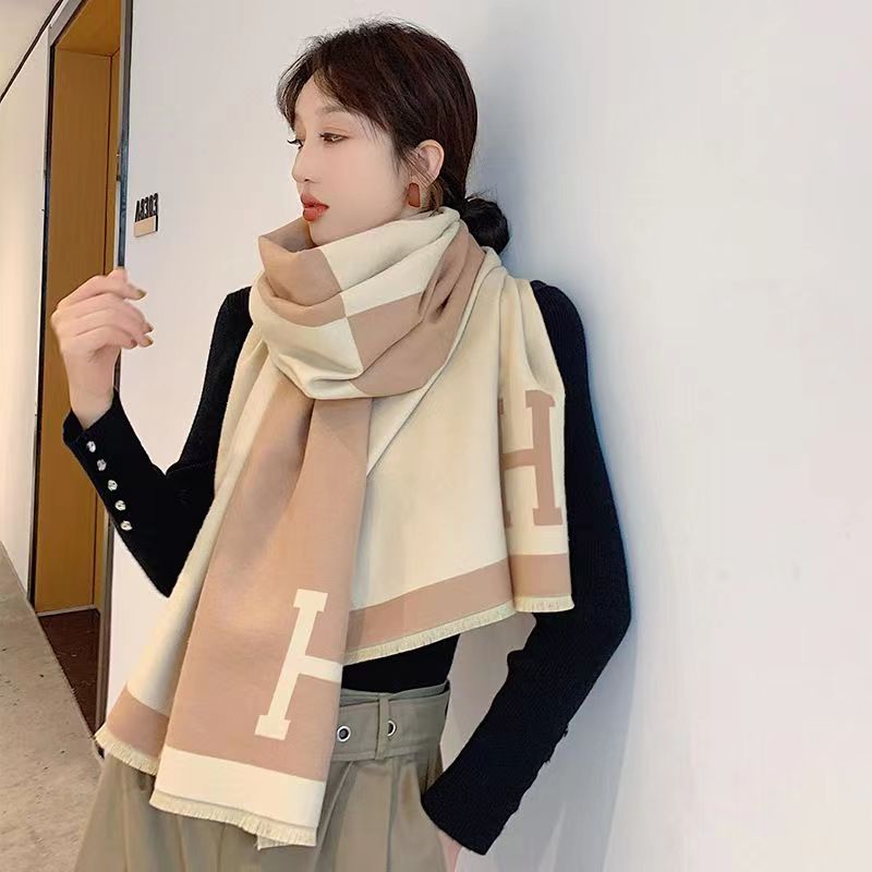 Hermes Women Classic Double Color Wool Scarf