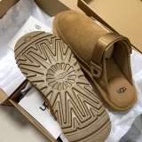 Fashionable men's and women's slippers