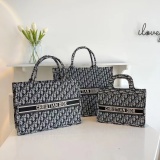 New Fashion Luxurious Handbag Women Casual Tote Bag Shopping Bag Large Capacity