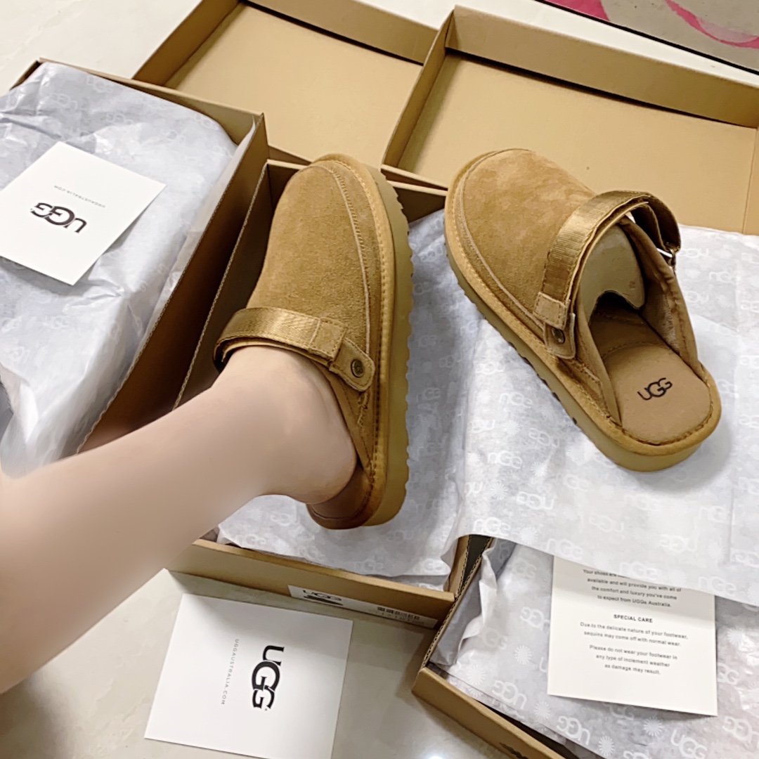 Fashionable men's and women's slippers