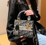 Ladies' fashion handbag single shoulder bag