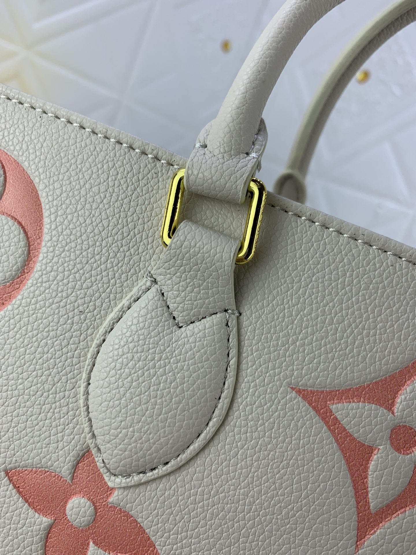 New lady fashion single shoulder bag(High Quanlity)