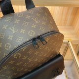 Men's new fashionable single shoulder backpack