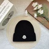 Street Fashion  labeling woolen hat autumn and winter  wild knitted cold hat men and women