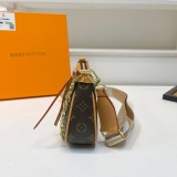 Latest gift box set, fashionable shoulder bag card bag combination, full set of plastic packaging (with box)