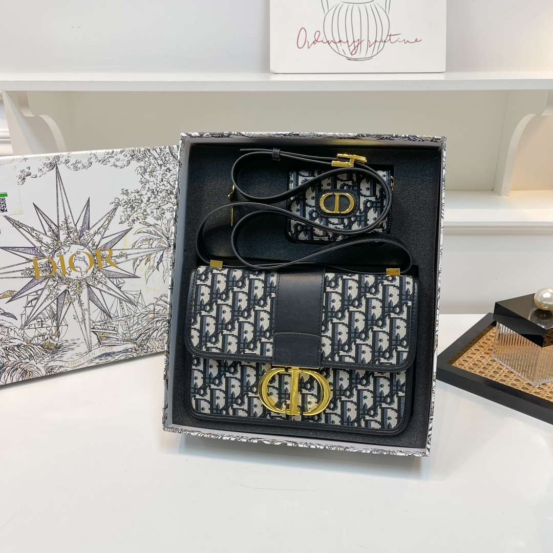 Latest gift box set, fashionable shoulder bag card bag combination, full set of plastic packaging (with box)