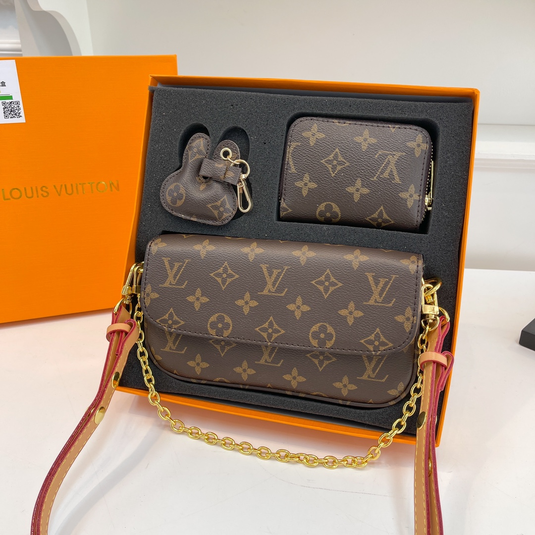 Latest gift box set, fashionable shoulder bag card bag combination, full set of plastic packaging (with box)