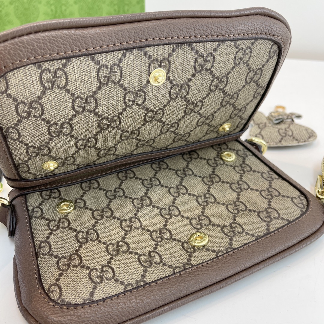 Latest gift box set, fashionable shoulder bag card bag combination, full set of plastic packaging (with box)