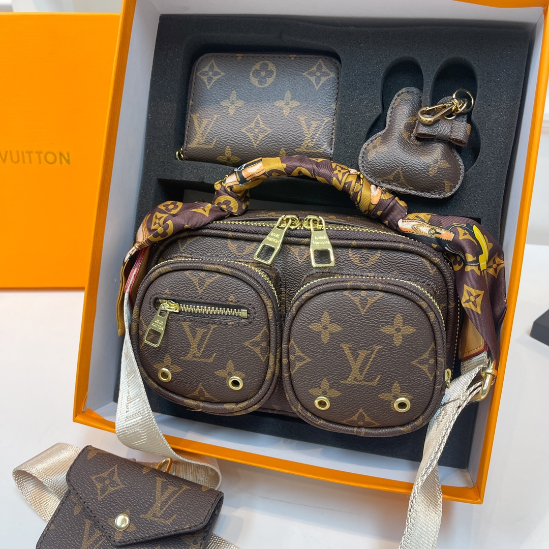 Latest gift box set, fashionable shoulder bag card bag combination, full set of plastic packaging (with box)